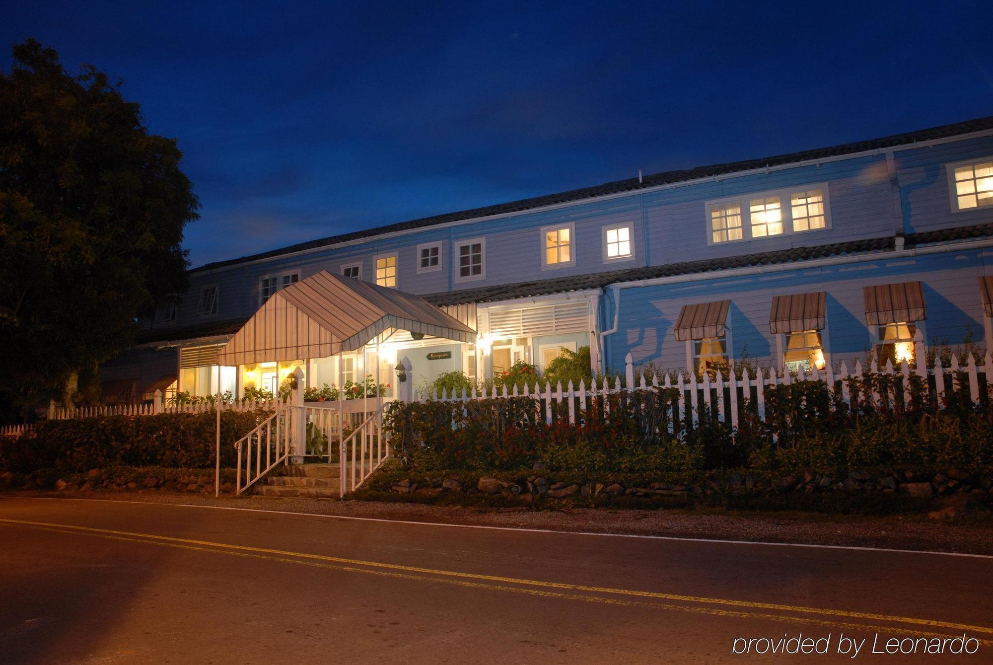 The Riverside Inn Bajo Bajo Boquete Exterior foto